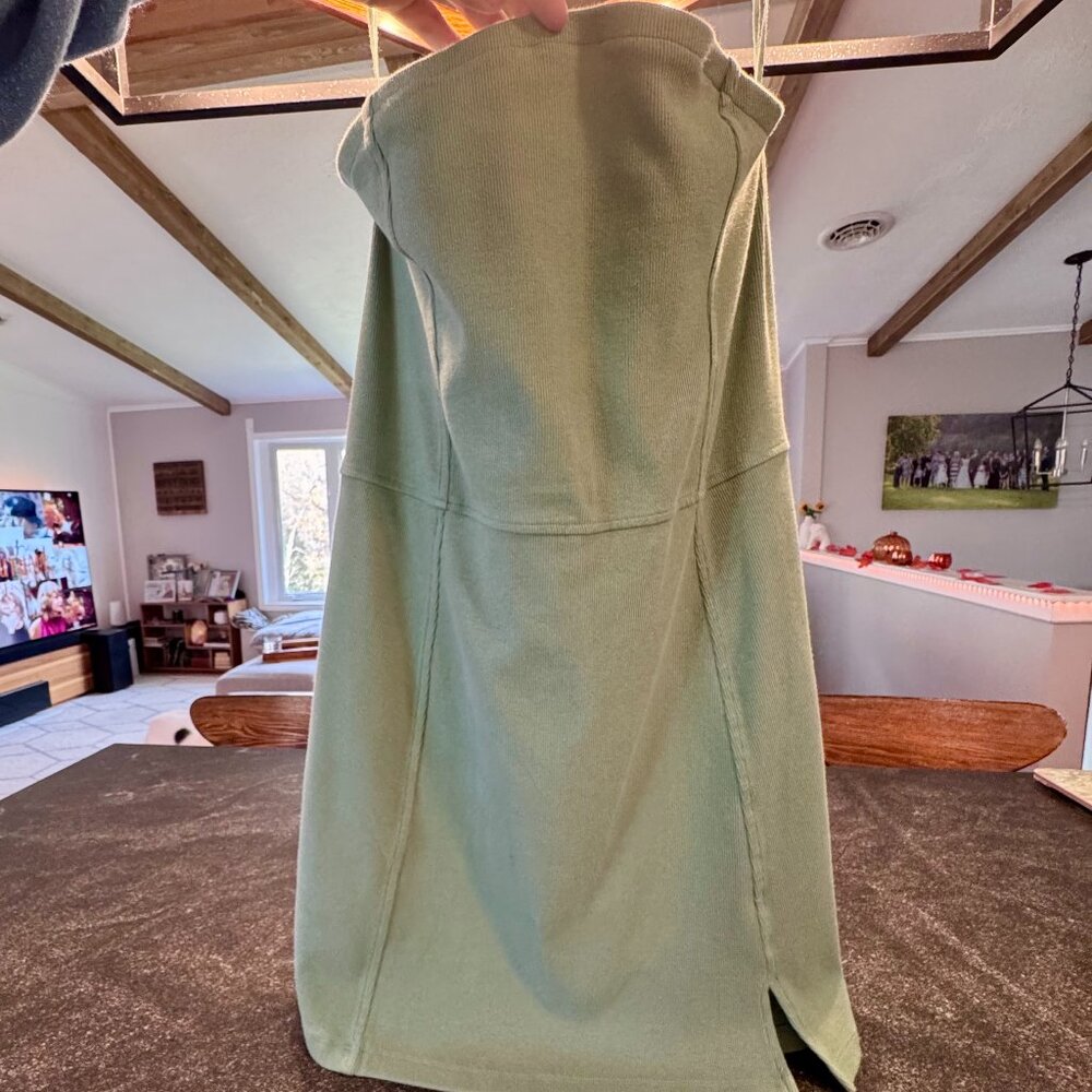 AE Green Strapless Jumper/Dress, L (Free Shipping)